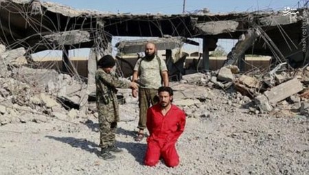 وقتی کودکان داعشی هم آدم کش می‌شوند! /عکس