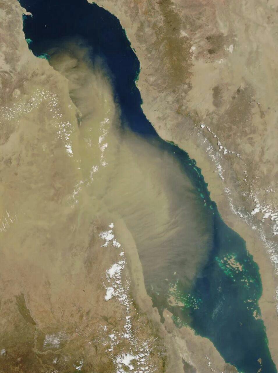 تصویر جالب ناسا از ورود ریزگردها به ایران