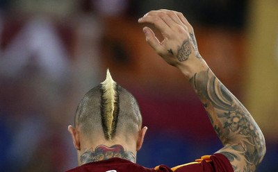 رادیا ناینگولان بازیکن تیم رم 