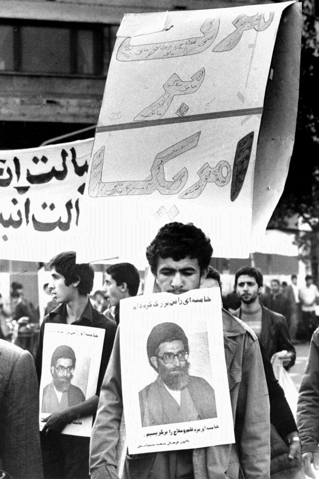 (تصاویر) دور اول ریاست جمهوری آیت‌الله‌خامنه‌ای