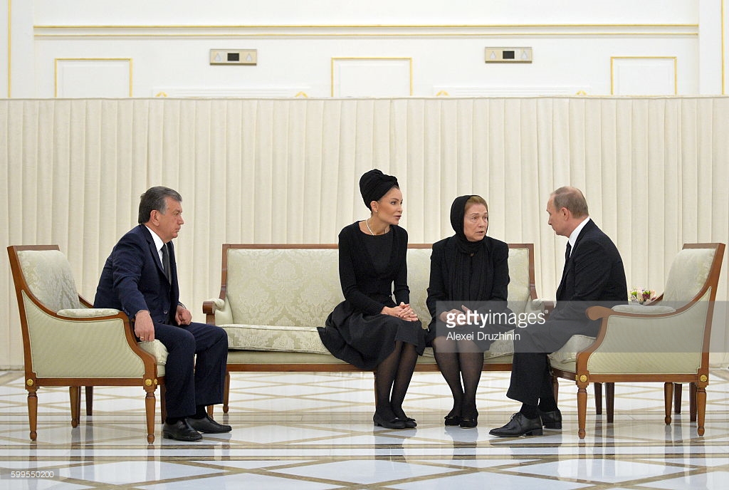 همدردی پوتین با همسر و دختر رئیس جمهور فقید ازبکستان/عکس