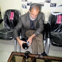 از زندگی عجیب مرد نوشابه ای ایران چه می دانید؟