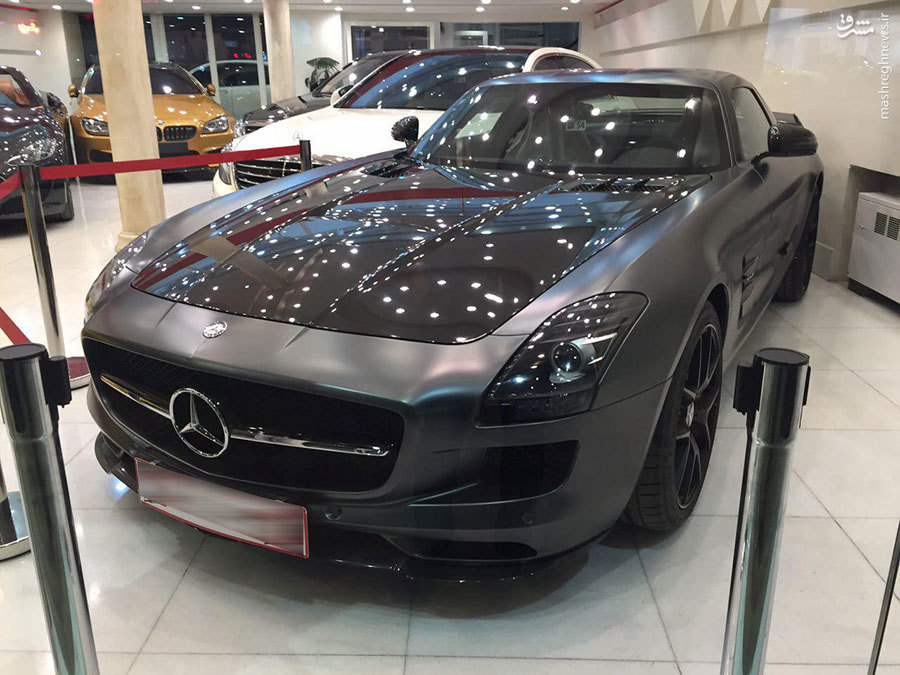 خودروی 5 میلیاردی در نمایشگاهی در تهران/عکس