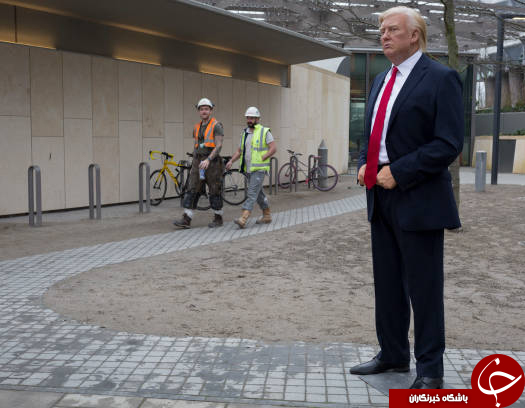 ترامپ پلاستیکی مقابل سفارت‌خانه جدید آمریکا در لندن +عکس