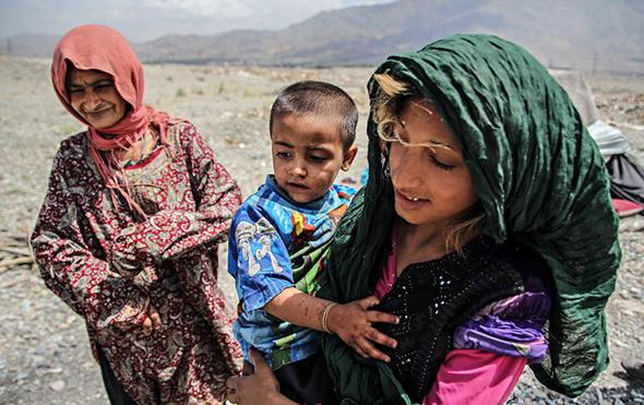 تصاویر : خانواده بی‌خانمان در حاشیه تهران