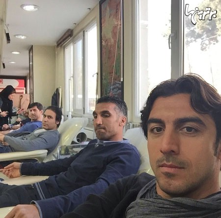 کریم باقری، مهدوی کیا، رحمتی و هاشمی نسب در حال اهدا خون/ عکس