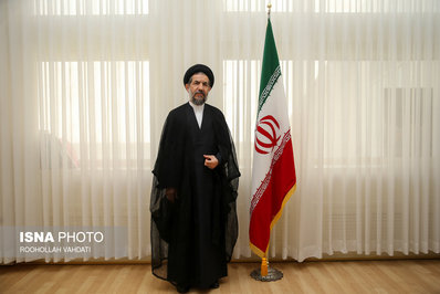 محمدحسن ابوترابی‌فرد نماینده چهار دوره مجلس،پیش از نمایندگی،نماینده رهبری در دانشگاه تهران بود.بعد از نمایندگی با داشتن تولیت مدرسه علمیه امام حسین(ع)،عضو شورای حل اختلاف قوا است. گمانه‌زنی‌هایی درباره ریاست وی بر نهاد رهبری در دانشگاه‌ها مطرح است.