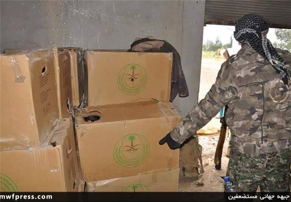 کمک‌های غذایی ریاض به داعش/تصاویر