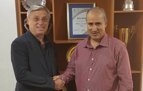 امضای رسمی و با تاخیر قرارداد کرانچار+ عکس