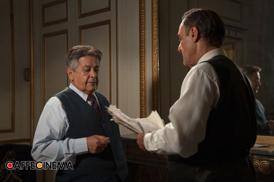 نقش‌های تاریخی سریال 