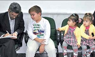 صحبت های پسر 12 ساله با قاتلان پدرش قبل از اعدام+عکس