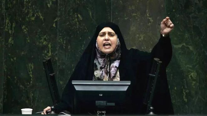 سلحشوری:نماینده هستم دارویم گیر نمی‌آید، مردم چه کار می‌کنند؟ / همه زورشان به مجلس می‌رسد