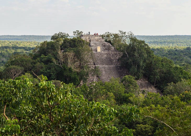 پایگاه تحلیلی خبری نامه نیوز