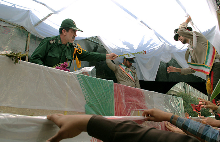 (تصاویر) خاکسپاری جانباختگان منا در استان‌ها