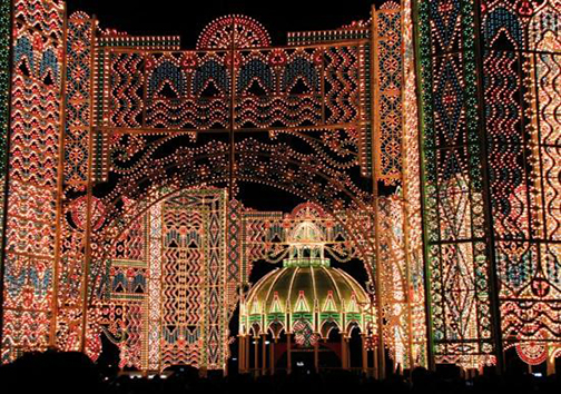 جشنواره‌ی زمستانی نور در ژاپن + تصاویر