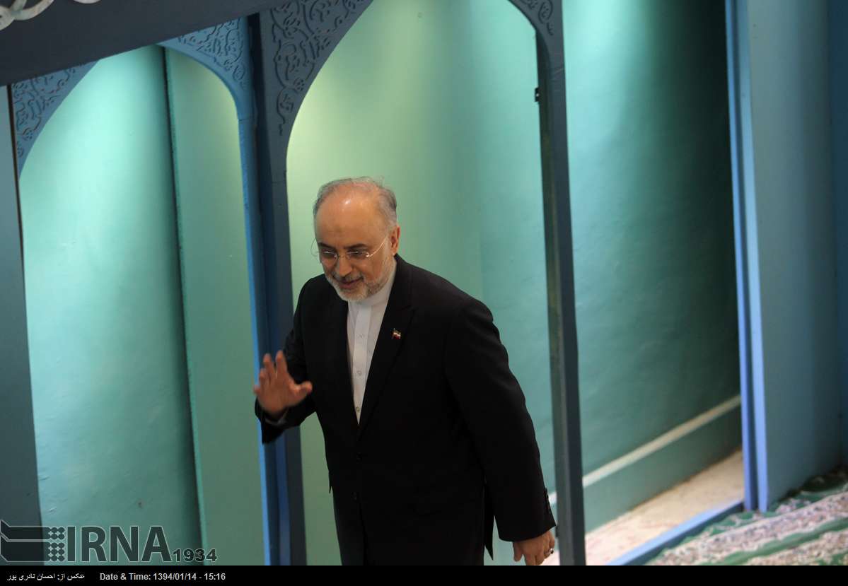 حضور صالحی در نماز جمعه تهران / عکس