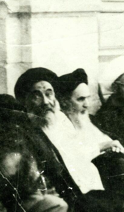 عکس تاریخی از امام‌خمینی و آیت‌الله سیدابولقاسم روحانی