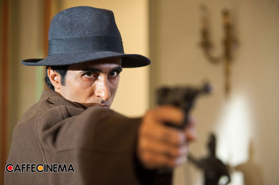 نقش‌های تاریخی سریال 