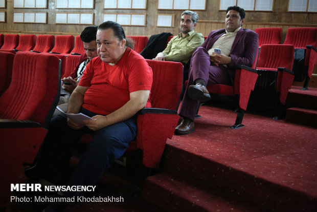 بزرگداشت زنده یاد منوچهر نوذری