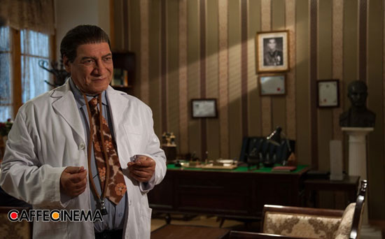 نقش‌های تاریخی سریال 