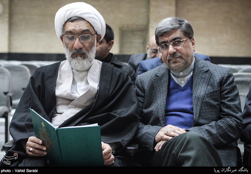 وزیر دادگستری و علی جنتی در مراسم ترحیم والده محمد جهرمی/عکس