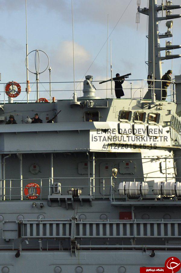 عبور ناو جنگي روسي از درياي سياه + تصاوير