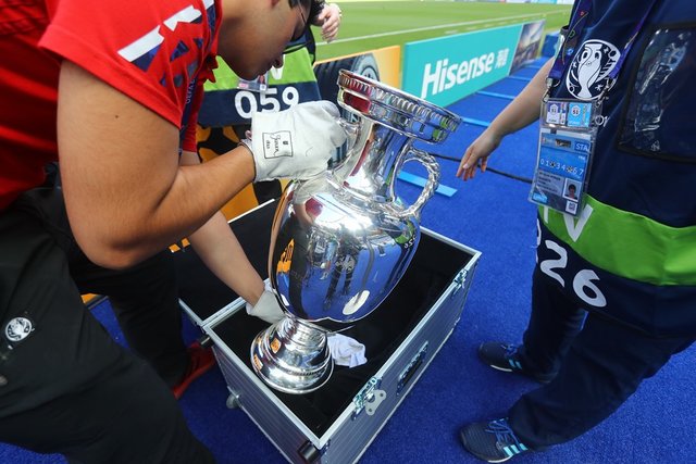 جام قهرمانی 