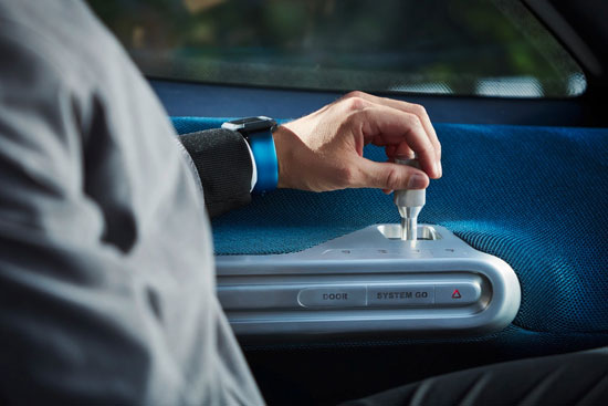 ترکیب پهپاد و ون برقی راه حل جدید بنز برای ارسال کالا