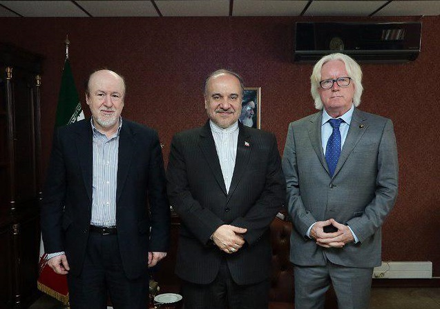 سلطانی‌فر در دیدار مدیرعامل و سرمربی استقلال: تیم‌های ایرانی باید حرفه‌ای شوند/ شفر: می‌خواهم سفیر فوتبال ایران باشم + عکس