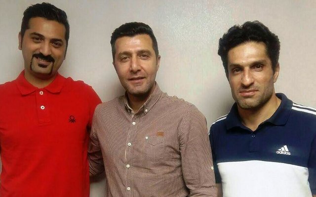 دستیاران گل محمدی