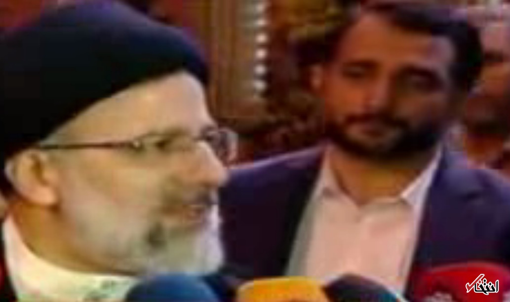 این پدر و پسر در ستاد ابراهیم رئیسی چه می کنند؟