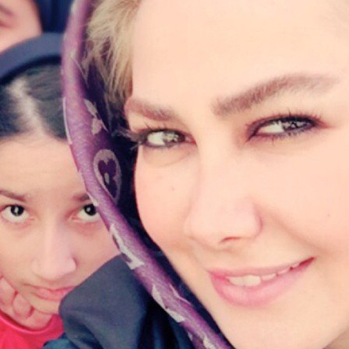 سلفی جدید آنا نعمتی و دخترش