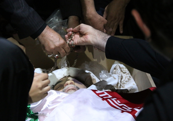 (تصاویر) وداع با پیکر شهید همدانی