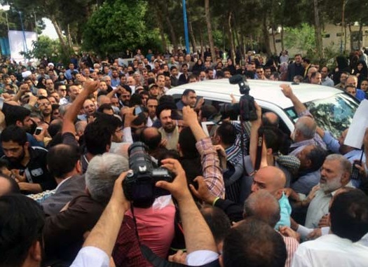 استقبال شگفت انگیز از آیت الله سیدحسن خمینی در گلزار شهدای گرگان