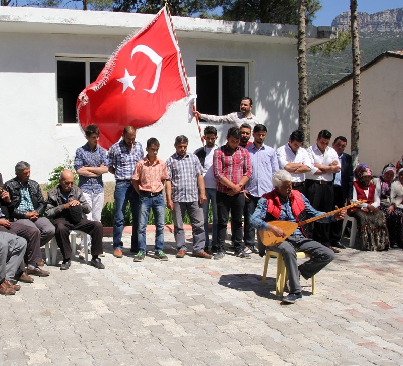 تصاویر/ تظاهرات در اعتراض به نبود همسر