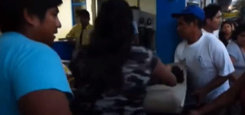 زنده شدن جوان 24 ساله هنگام تشییع جنازه اش