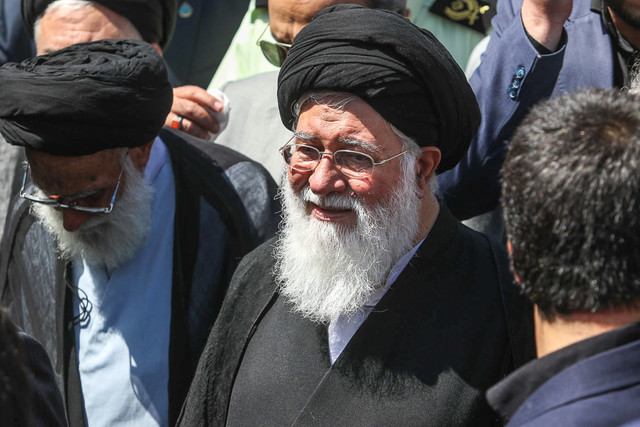 تشییع پیکر همسر آیت الله علم الهدی‎ امام جمعه مشهد