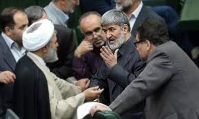 بحث کردن علی مطهری و حسینیان در مجلس 