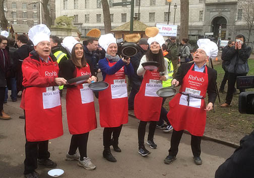 مسابقه دو با پنکیک + تصاویر