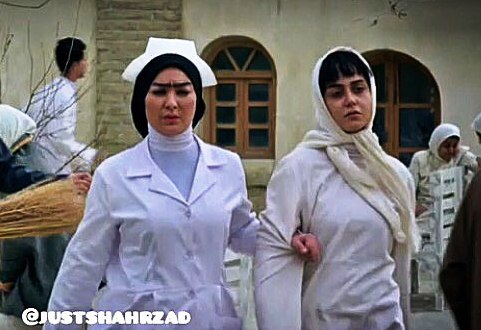 شقایق دلشاد و پریناز ایزدیار در سریال شهرزاد