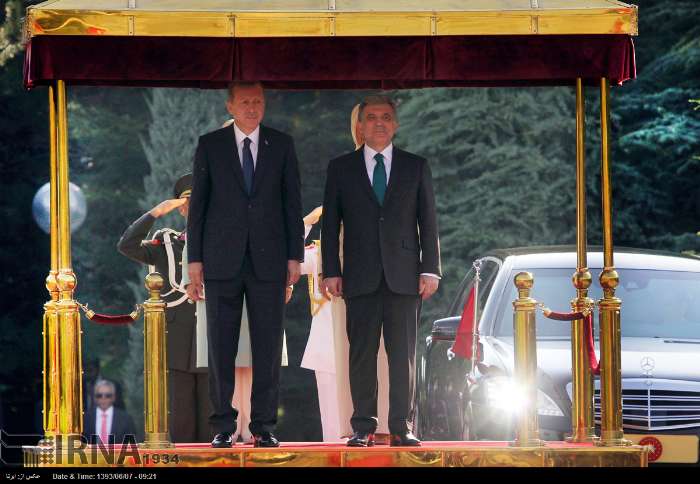 حاشیه‌های تصویری خداحافظی عبدالله گل از کاخ ریاست جمهوری ترکیه