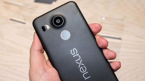 عکس: دو گوشی جدید گوگل را از نمای نزدیک ببینید