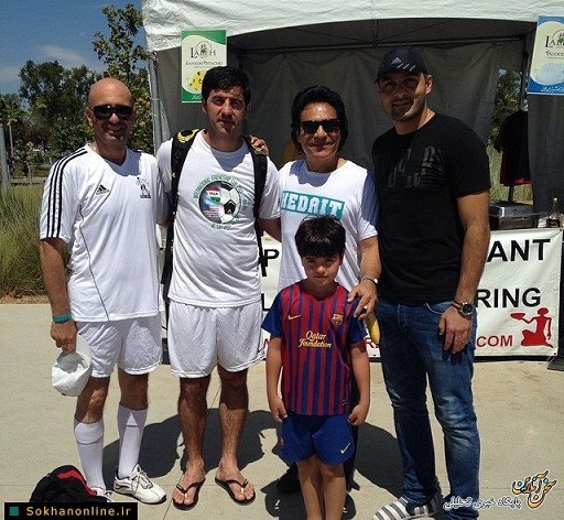 عکس: خواننده لس‌آنجلسی در کنار کریم باقری