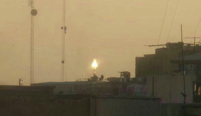 عصر روز دوشنبه 27 دی‌ماه صدای شلیک ممتد ضدهوایی از سوی سامانه‌های پدافند هوایی در مرکز تهران شنیده شد. صداهایی که نگاه مردم تهران را برای دقایقی به آسمان دوخت و دلیل آن ورود یک پرنده بدون سرنشین به منطقه پرواز ممنوع تهران اعلام شد.