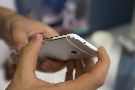 هکرها می توانند میلیون ها دلار از طریق سیستم آنلاین تایید موبایلی سرقت کنند