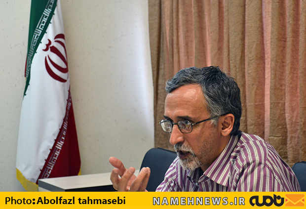 ناگفته‌های مشاور رئیس دولت اصلاحات از رابطه خاتمی و رهبری و ممنوع الخروجی خاتمی/ ناصری: مهاجرانی گزینه خاتمی برای ارشاد نبود