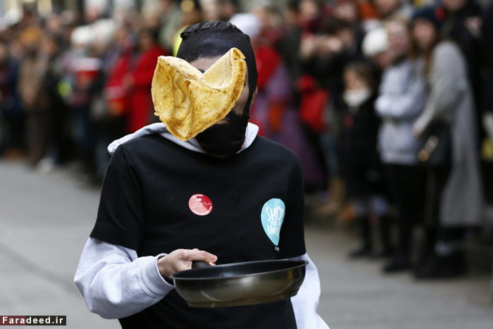 تصاویر/ مسابقه دویدن و درست کردن نان!