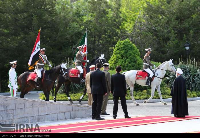 رژه اسب سواران در مراسم استقبال از رییس جمهور عراق /عکس