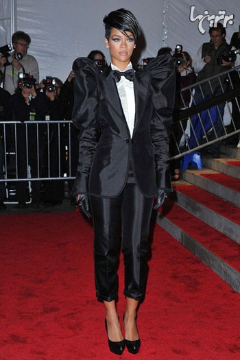 سبک لباس پوشیدن ریحانا در گذر زمان