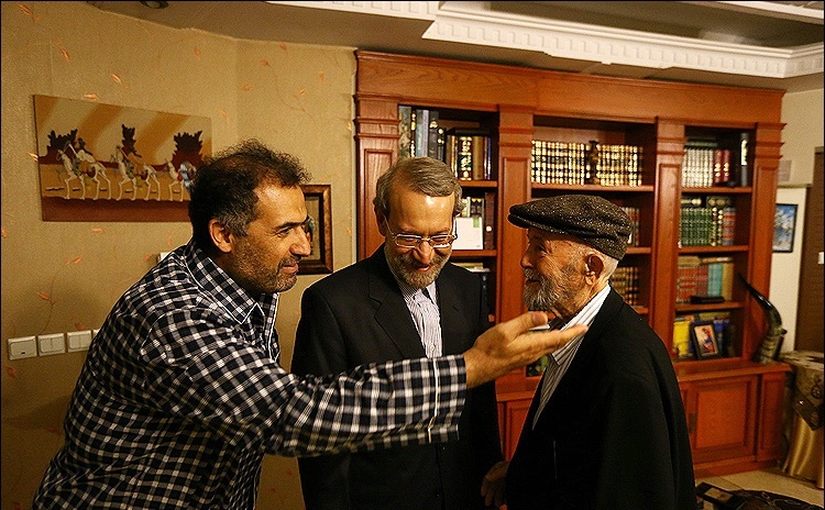 عیادت لاریجانی از رئیس مرکز پژوهش‌های مجلس/عکس